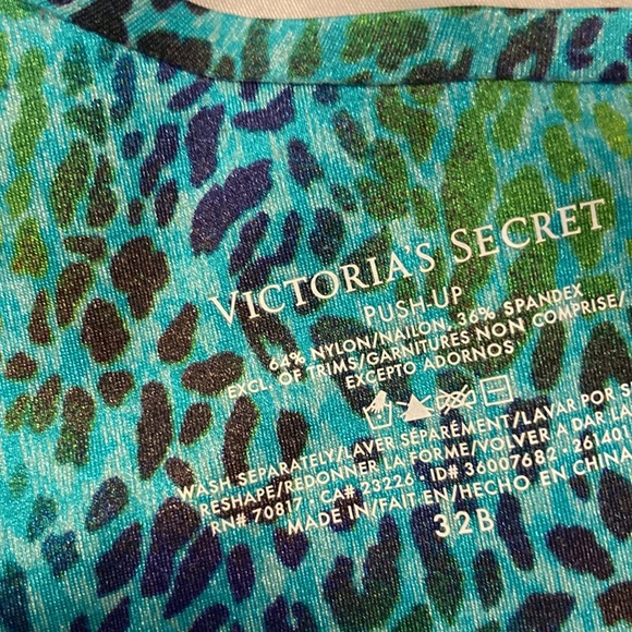 Women’s Victoria’s Secret Incredible blue Leopard print push up bra - Picture 4 of 4